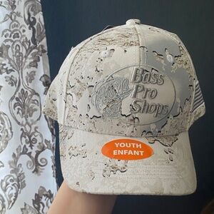 Bass Pro Shops Youth Gray Camo Hat